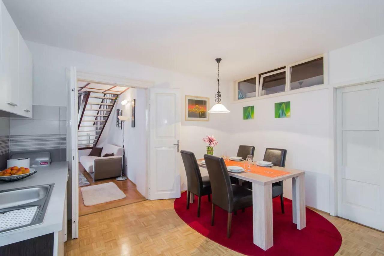 Charming Apartment كوبر المظهر الخارجي الصورة