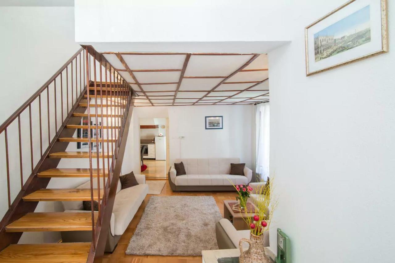 Charming Apartment كوبر المظهر الخارجي الصورة