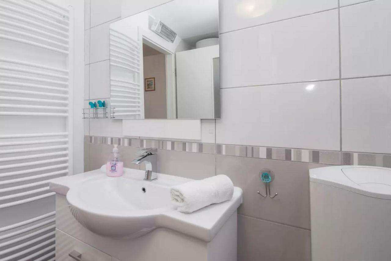 Charming Apartment كوبر المظهر الخارجي الصورة